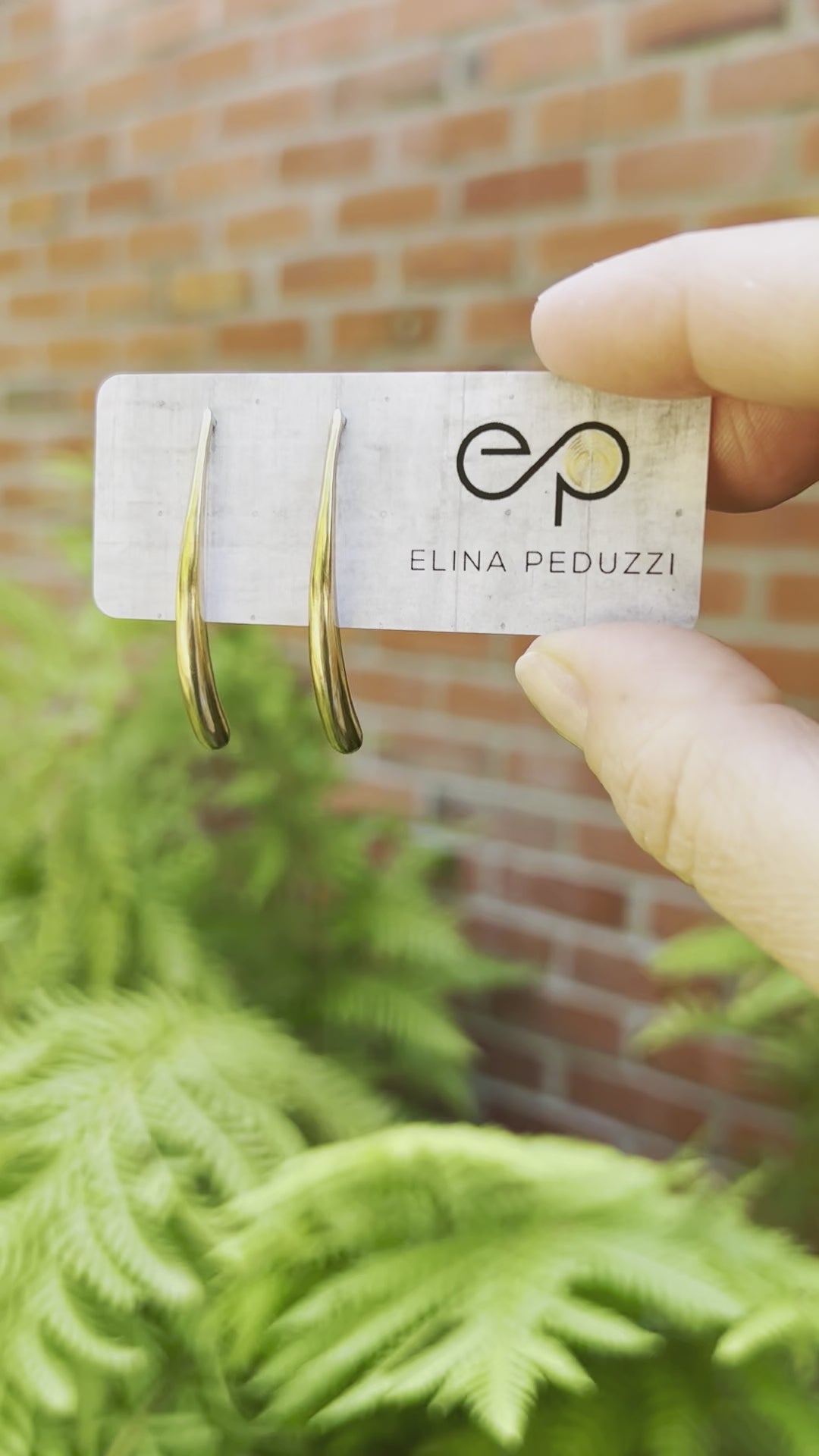 Curved Drop Earrings