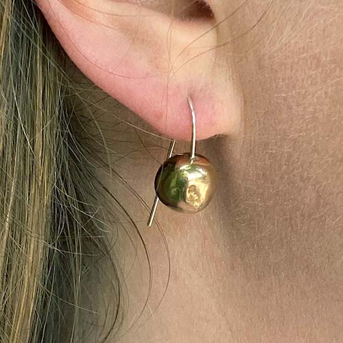 MUSTIKA Ball Earrings