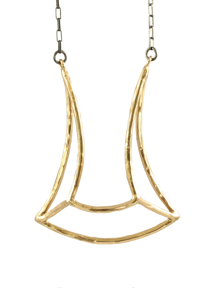 Curved Pendant Necklace