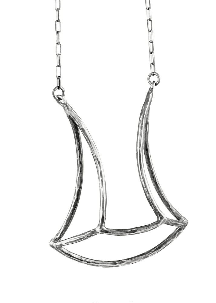 Curved Pendant Necklace